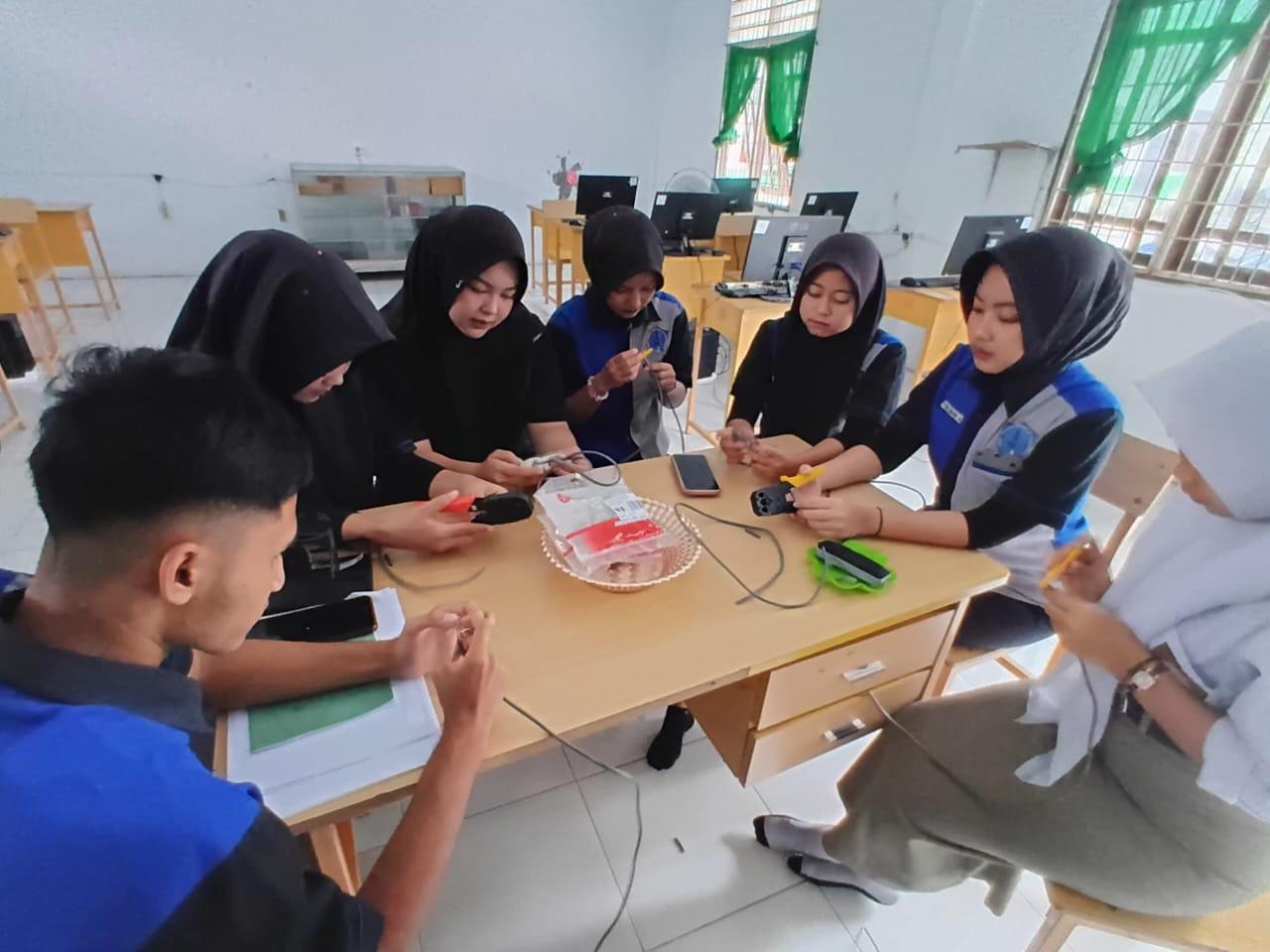 Jurusan TKJ - Praktik Jaringan Komputer